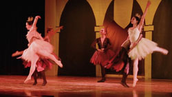 modern dance performance 2007